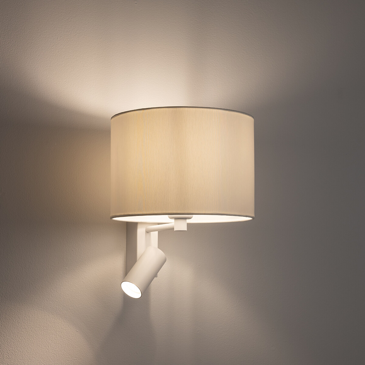 LUSSO white 11520 Nowodvorski